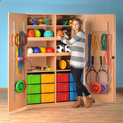 Modulus® Großer Spiel- und Sportschrank, mit Gerätehaken, 4 Ballablagen, 12 große Schubladen, 2 Ablageböden