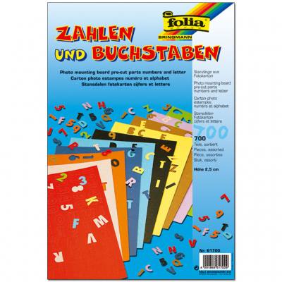 700 Zahlen und Buchstaben vorgestanzt