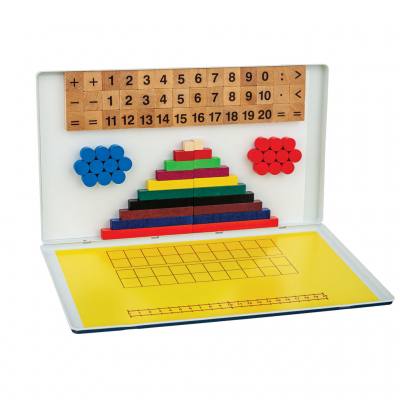 Schülerrechenkasten mit Cuisenaire-Stäbchen