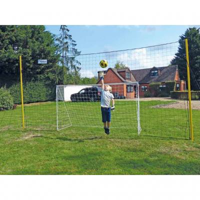 Fußballtor mit Fangnetz