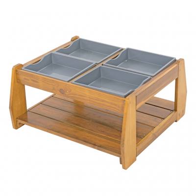 Kleiner Outdoor-Sand- und Matschtisch